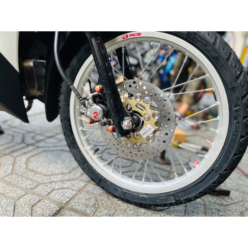 Đĩa thắng Brembo size 220 có trước và sau