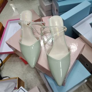 Giày  màu xanh  ngọc  nhẹ  nhàng   toàn bộ chất da bóng mềm  hàng  quảng châu xịn Cao cấp jdksldldlđkdkdkkdkfkfkffmfmfnd