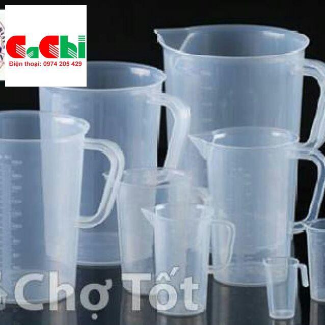 Ca đong có chia vạch nhựa các cỡ (từ 1000 ml - 2000 ml)