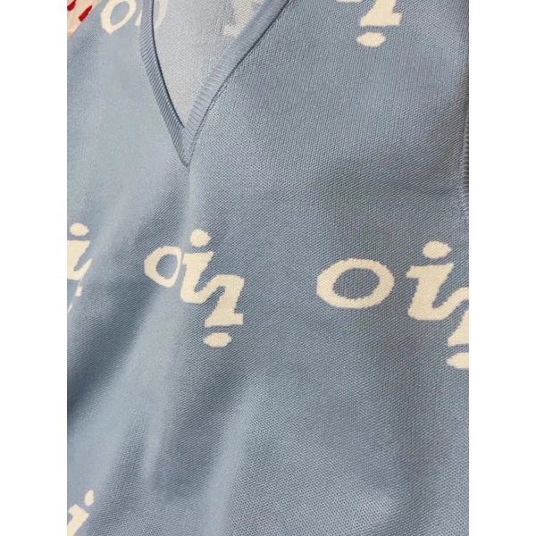 Áo Gile len OiOi giống Rosé Blackpink và IU