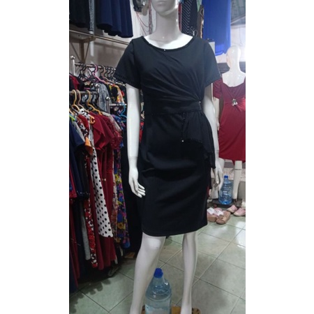 Đầm dự tiệc trung niên sang trọng thiết kế BM đầm dáng suôn ôm nhẹ