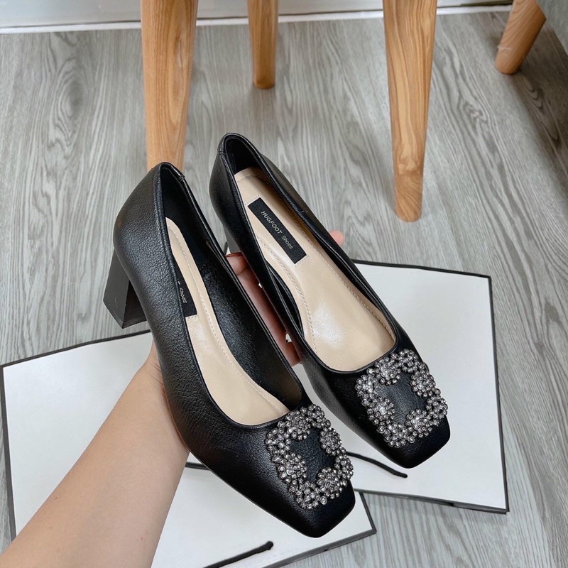 Giày da lỳ mũi vuông nơ đá