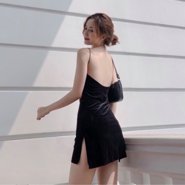 Đầm nhung hai dây xẻ chân váy - Lilo Dress | BigBuy360 - bigbuy360.vn