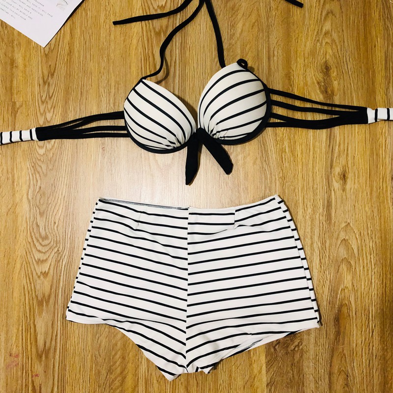 BIKINI129K Bikini 2 Mảnh Sọc Đen Trắng Bộ Sưu Tập Đồ Bơi Nữ