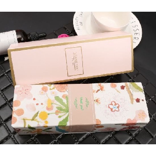 Set hộp đựng bánh hoa (bao gồm túi xách và 2 hộp đựng bánh)
