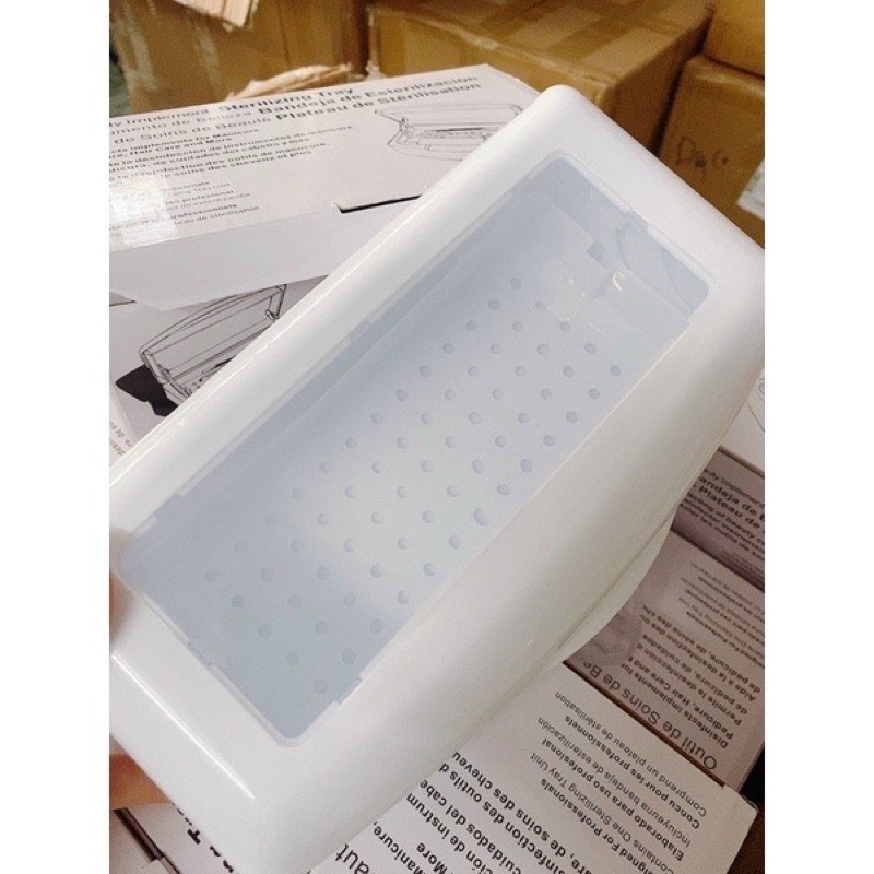 Hộp ngâm tiệt trùng dụng cụ nail