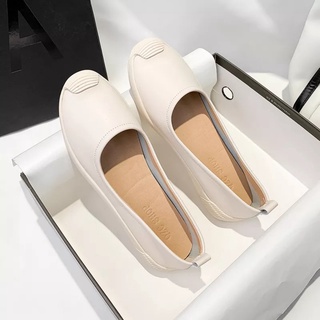 Giày nữ slip on da mềm đế em chân- giày bata trơn( bata trơn)