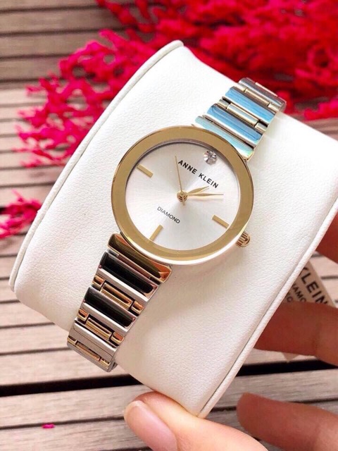 Đồng hồ nữ Anne Klein hàng chính hãng xách tay từ Mỹ đầy đủ hộp và hoá đơn mua hàng