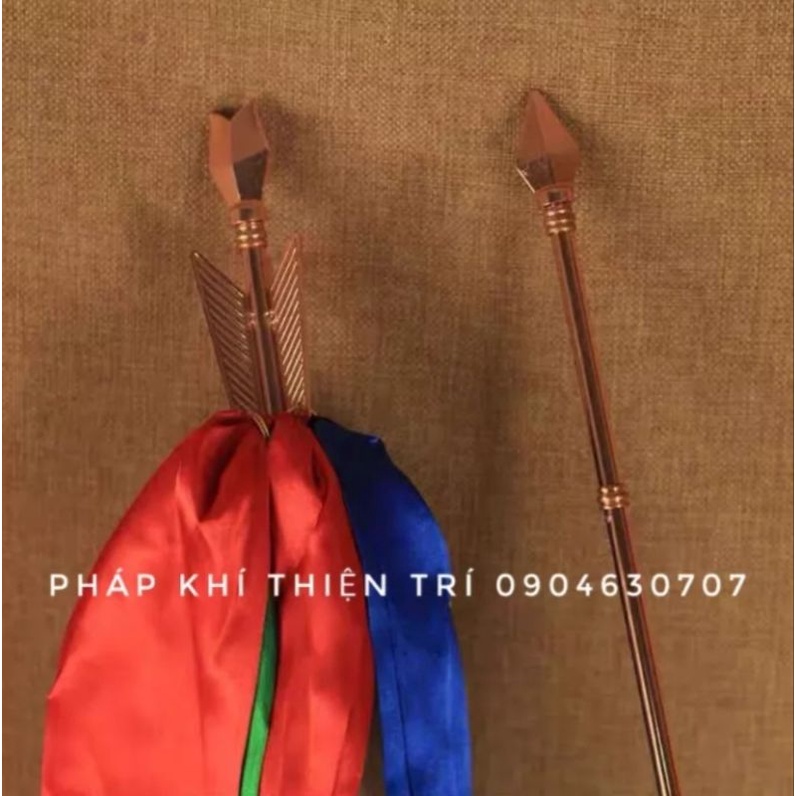 Đồ thờ cúng - Mũi tên chiêu tài Tây Tạng , gương đồng , phướn ngũ sắc.