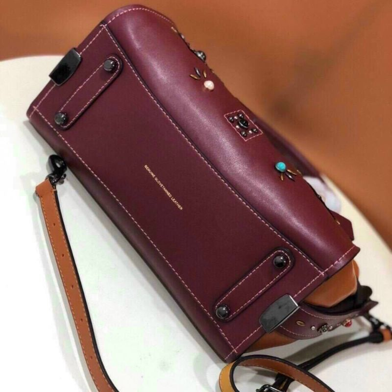 Túi Coach Swagger 27