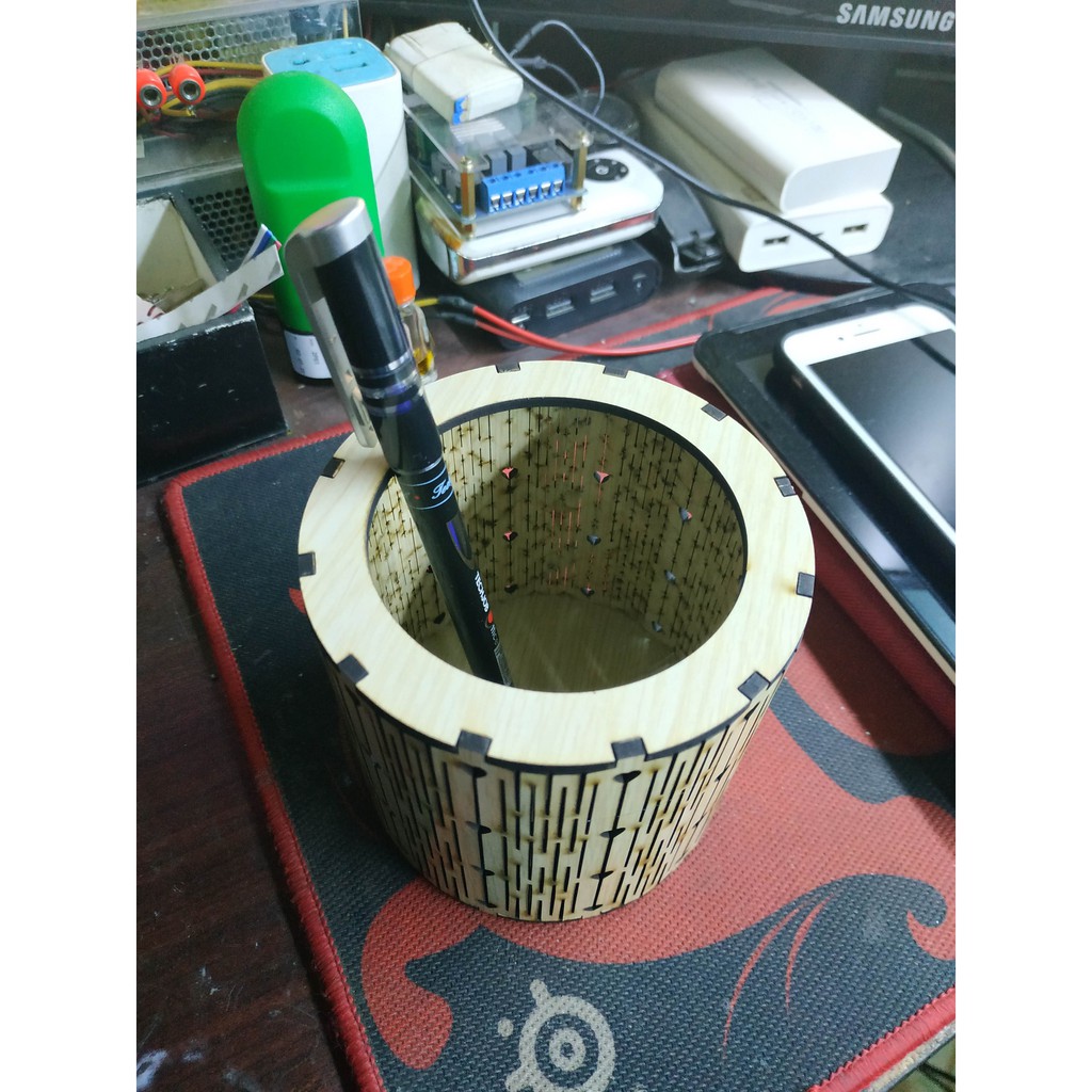 Hộp Gỗ Dựng Viết Tròn