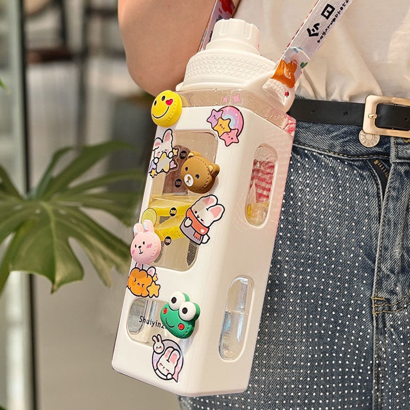 Bình Nước Nhựa 700ml/900ml Kèm Ống Hút Cho Bé Gái