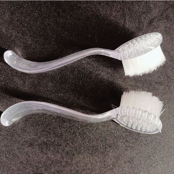 Bàn chải trà móng, trà chân có cán