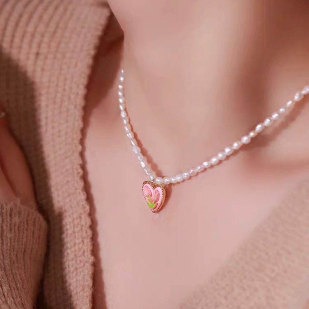 Vòng cổ Hoa Tulip Hồng Đính Hạt Ngọc Trai Thanh Lịch Cho Nữ