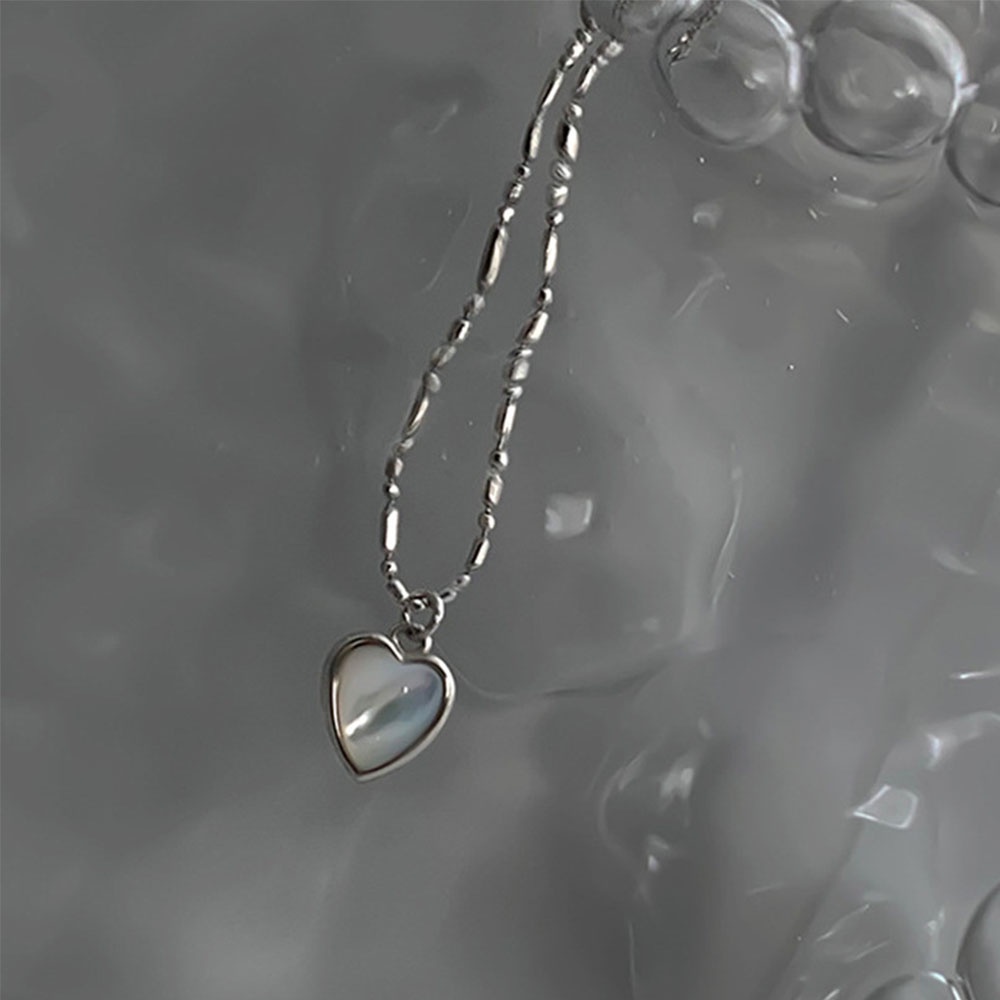 Vòng cổ Mặt Trái Tim Đá Opal Qipin