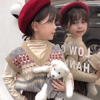 Áo gile len thổ cẩm (Nguyễn thanh thuỷ)