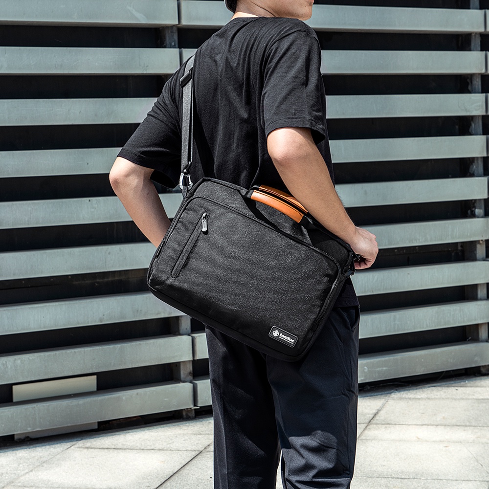 Túi Xách Đeo Chéo Tomtoc Briefcase Premium Dành Cho Macbook M1/M2 13/14/15/16inch - A50