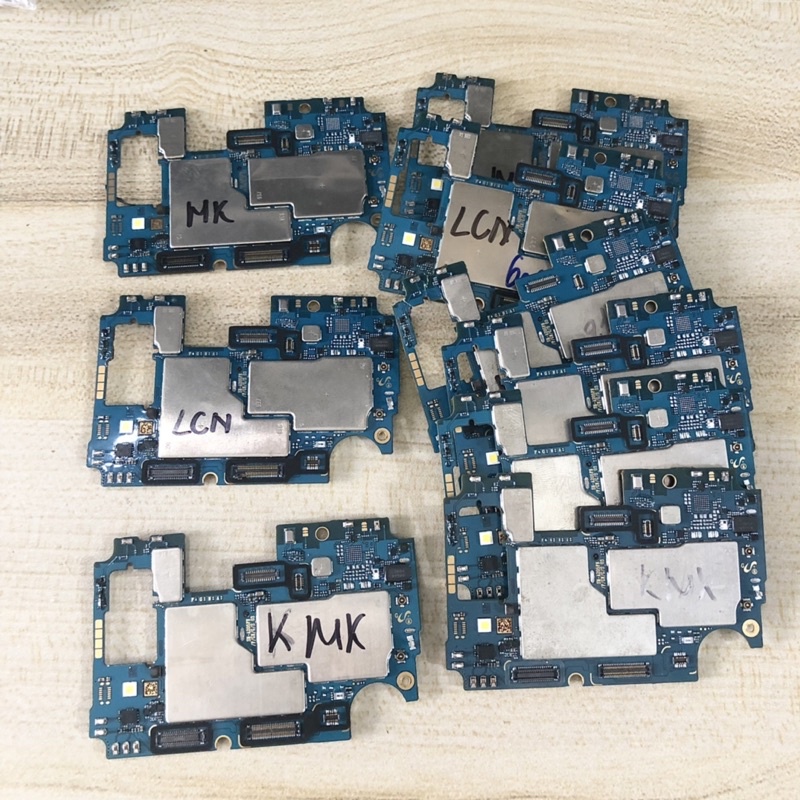 Main SamSung A20  Zin Full Chức Năng Sim, sạc , wifi ,… Hàng Cao Cấp.