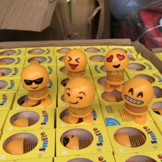Lò xo mặt cười