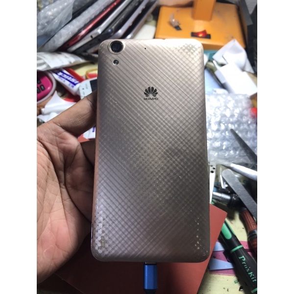 Xác điện thoại huawei l21