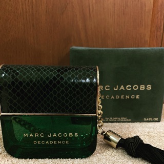 Nước hoa marcjacobs decadence edp 100ml
