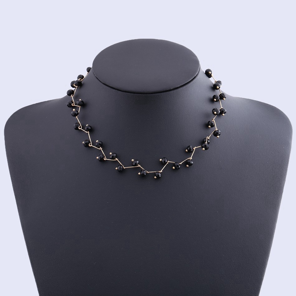 Vòng cổ choker mặt ngọc trai phong cách retro