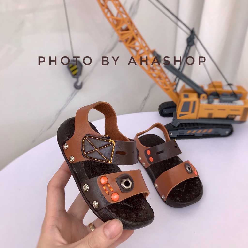 Sẵn Dép Quai Hậu Dép Sandal Quai Ngang Đế Cao Su Êm Chân Bé Trai 1-4 tuối K035