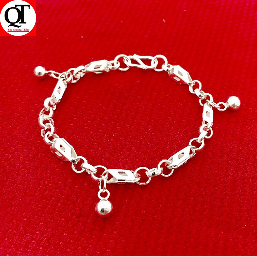 Vòng tay trẻ con Bạc Quang Thản cho bé từ 1-7t chất liệu bạc thật không gỉ, không gây dị ứng da an toàn cho bé - QTVTE9