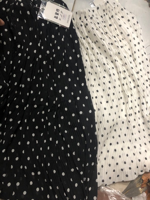 Chân váy xếp ly hoa ( Quảng Châu) | BigBuy360 - bigbuy360.vn