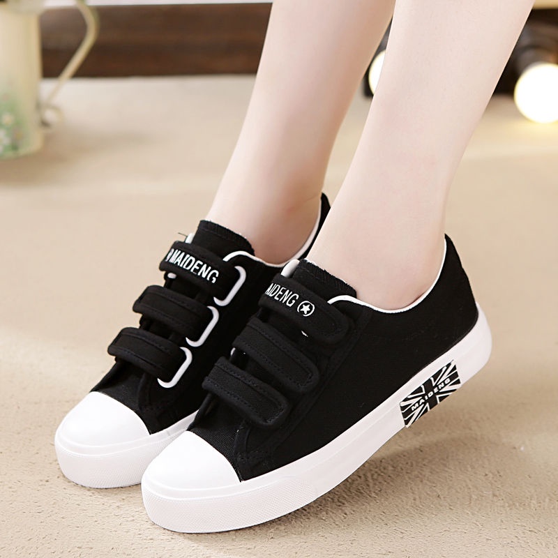Giày Thể Thao Canvas Đế Bằng Size Lớn 40 41 Màu Trắng Đen Thời Trang Mùa Hè Cho Nữ Size 42 43