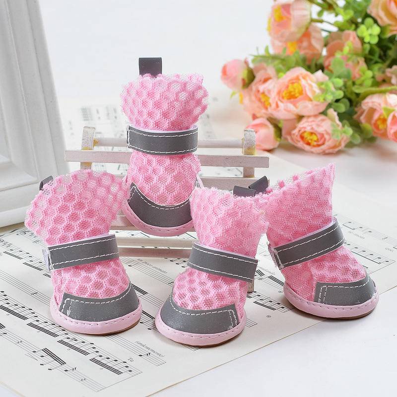 Vỏ Bọc Giày Bốn Chân Dạng Lưới Rỗng Thoáng Khí Chống Trượt Thoáng Khí Thoải Mái Mùa Hè Cho Thú Cưng Bichon Nhỏ Có Hộp Quà Bất Ngờ