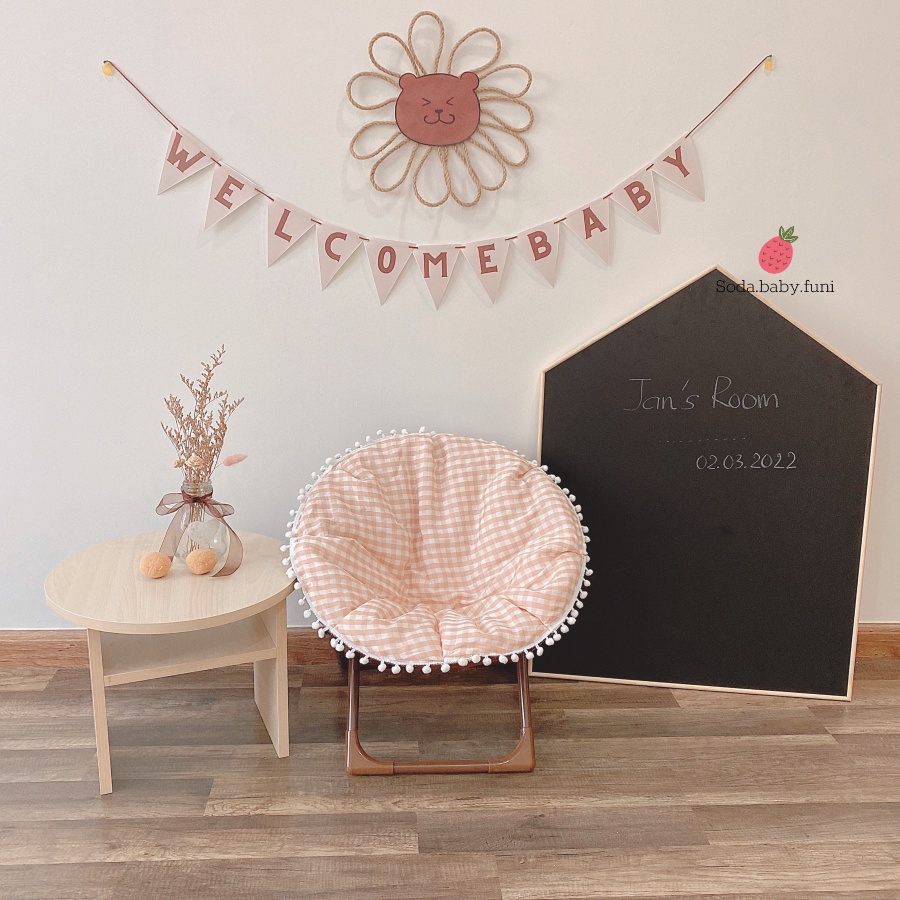 Dây tam giác hoạ tiết lẻ trang trí phòng tông nâu phong cách hàn quốc dài 140cm