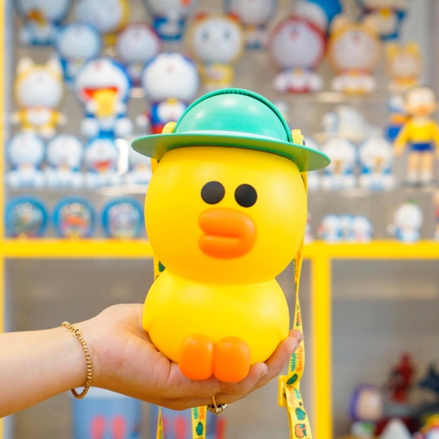 Bình đựng nước Sally - Line Friends