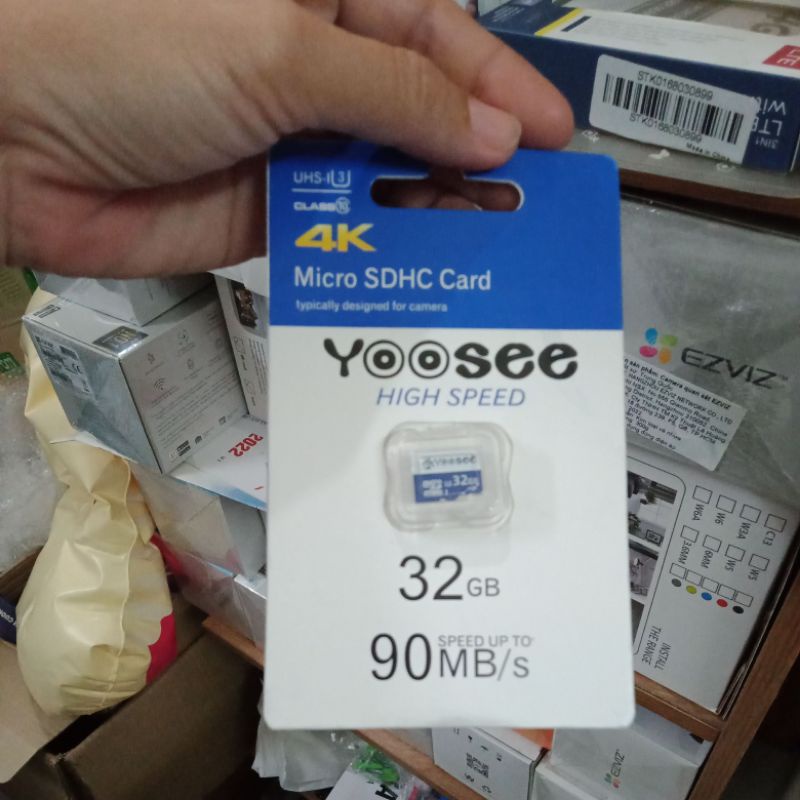 camera yoosee 3 râu,có màu ban đêm kèm thẻ 32 G