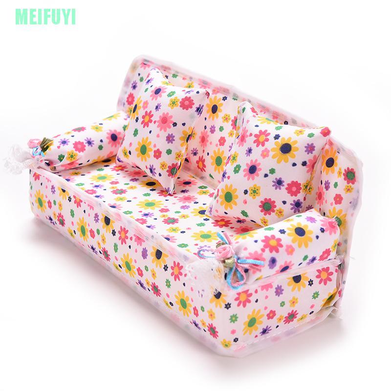 Bộ 3 món gồm ghế sofa và 2 gối cho nhà búp bê