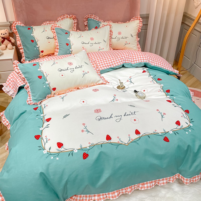 Bộ Chăn Ga Gối Cotton Bèo LIDACO Hoạt Hình 5D - Hoa Dâu Tây Màu 4