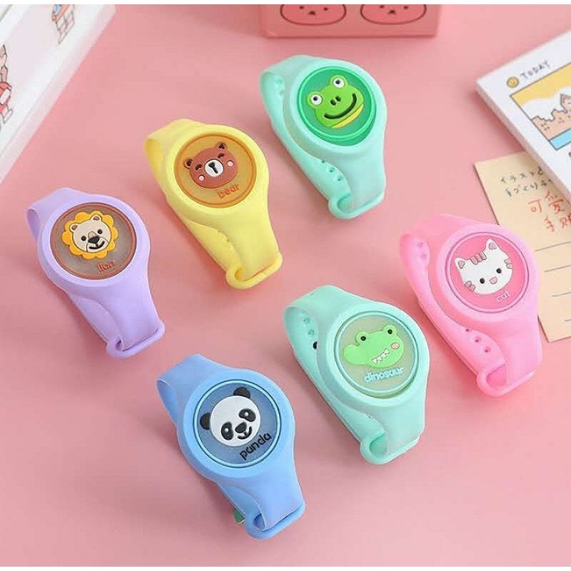 🐼Đồng hồ tinh dầu đuổi muỗi hoạt hình dễ thương 🐼 | BigBuy360 - bigbuy360.vn