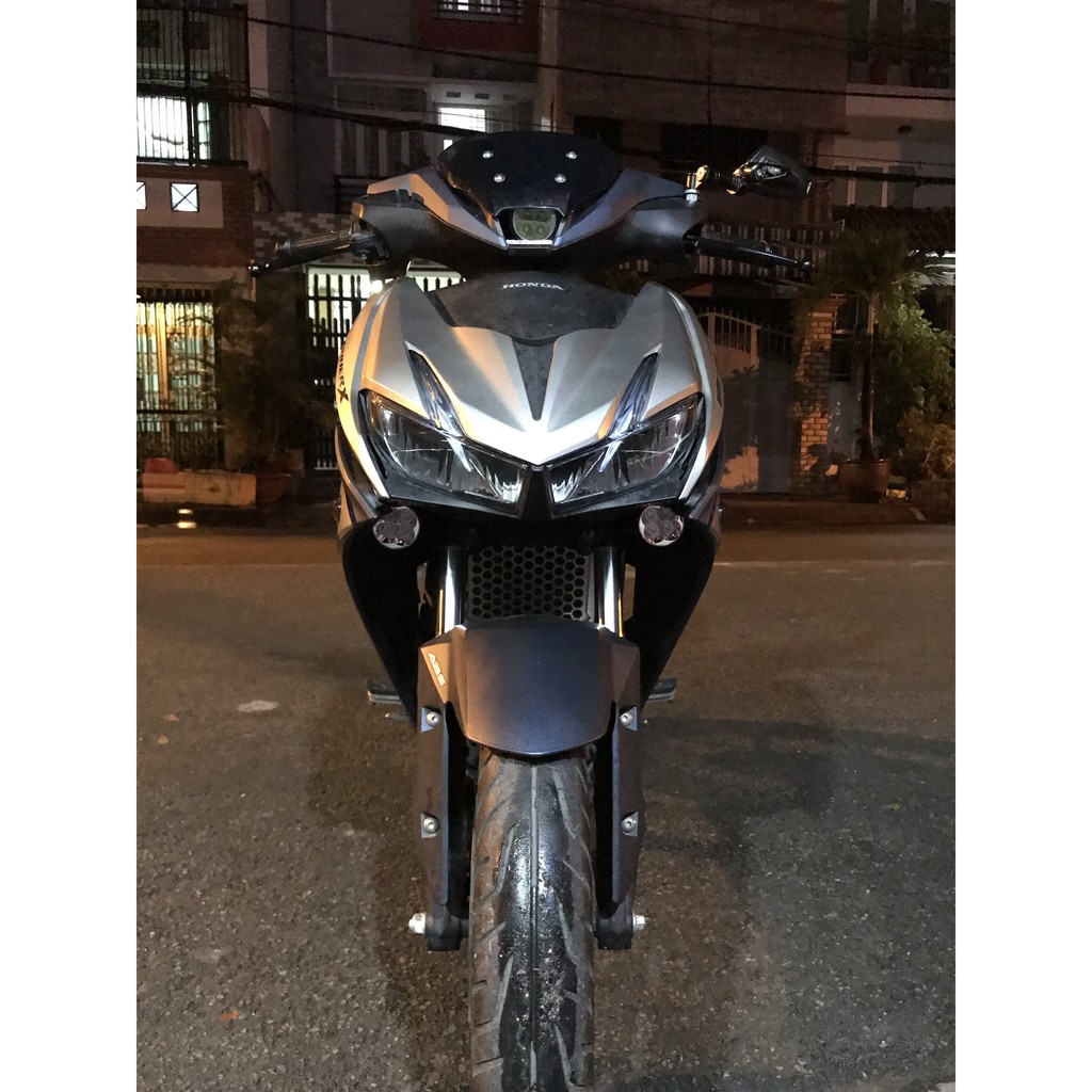 PAT lắp đèn trợ sáng hốc xinhan Winner X