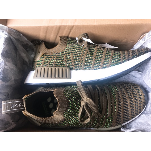 Adidas NMD runner R1 STLT primeknit có sẵn