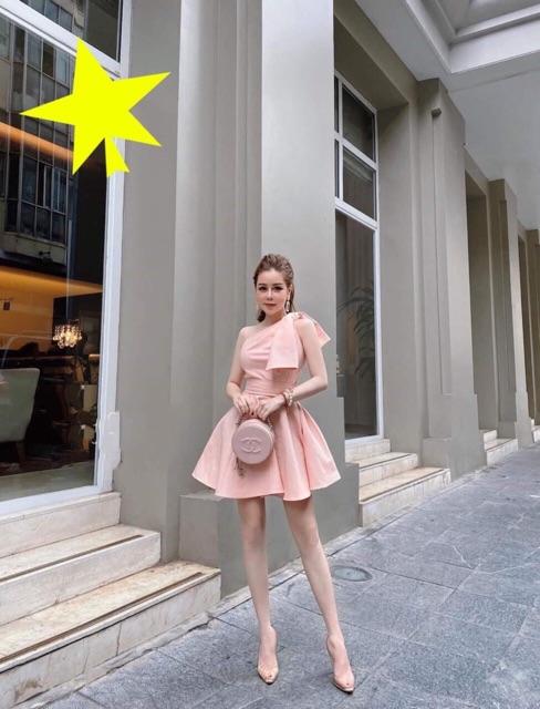 Đầm xoè 1 nơ vai