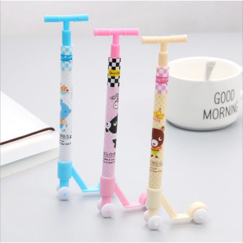 Bút Bi Hình Xe Patin Đứng Được,,,