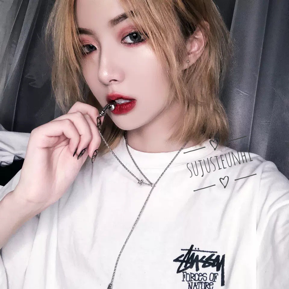 Vòng cổ unisex hình dáng giả chiếc tai nghe độc mới