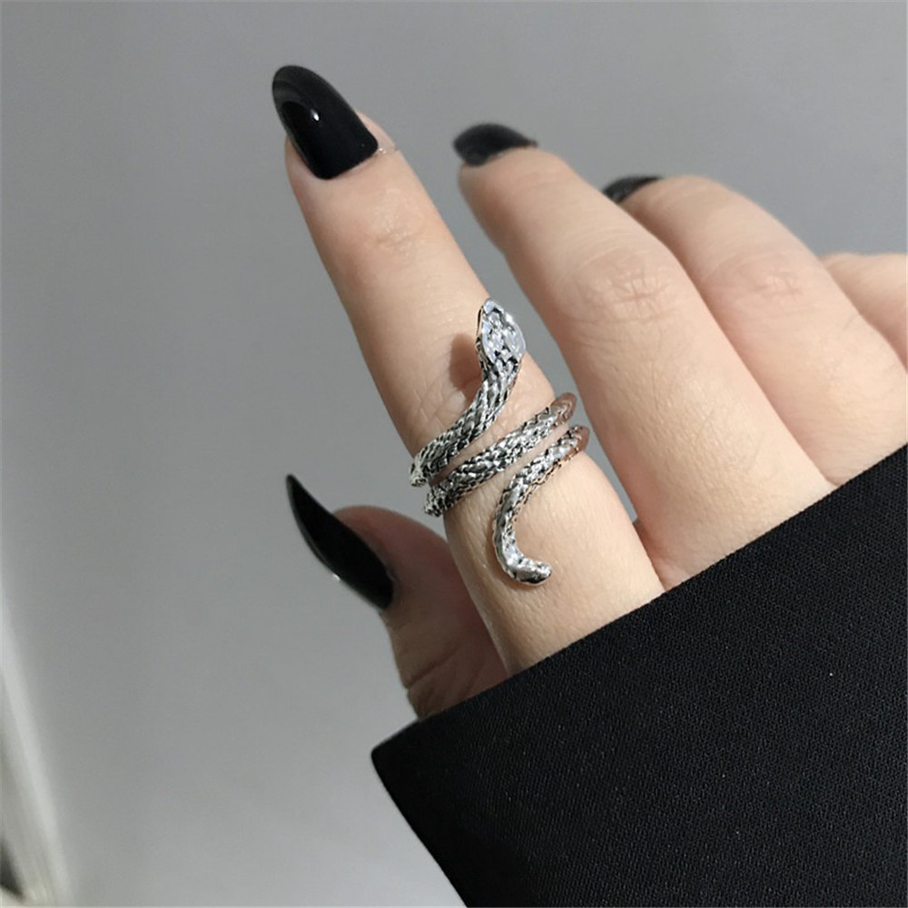 Nhẫn Dạng Hở Hình Rắn Đính Đá Sang Trọng Cho Nữ