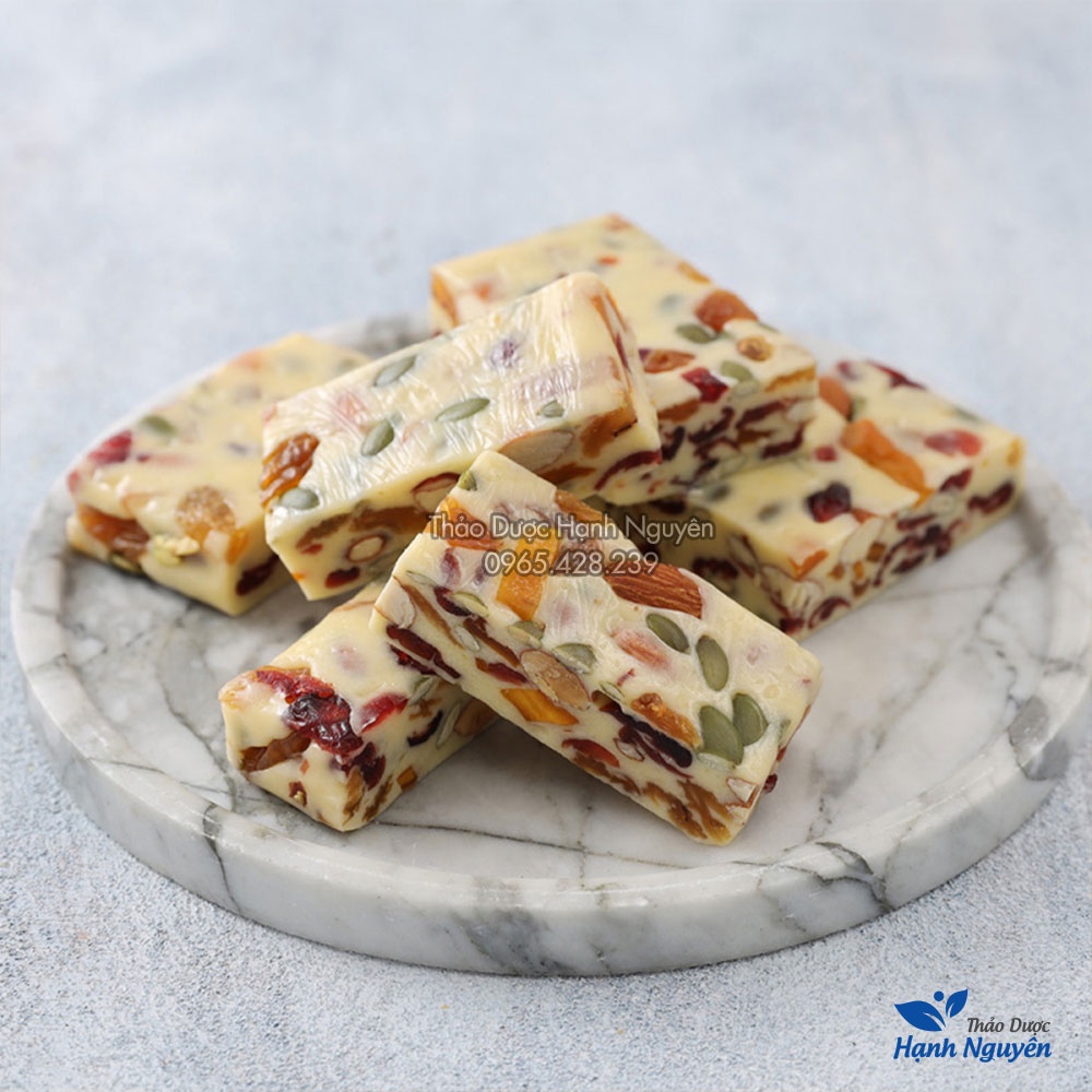 Nho khô xanh không hạt 100g  - Thảo Dươc Hạnh Nguyên