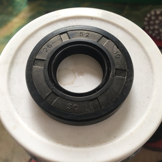 Phớt chặn dầu, mỡ; chắn nước, chắn bụi cỡ 25 x 52 x 10