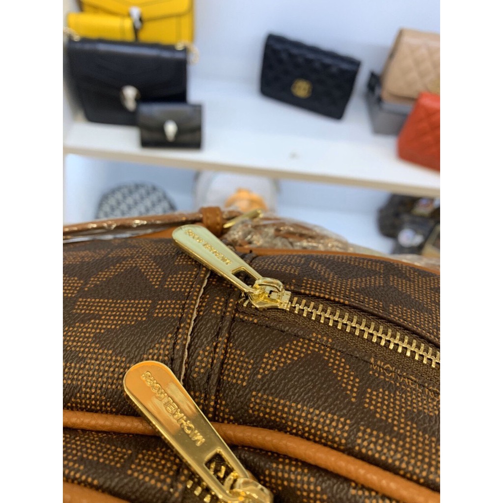 Balo MK đinh mini size