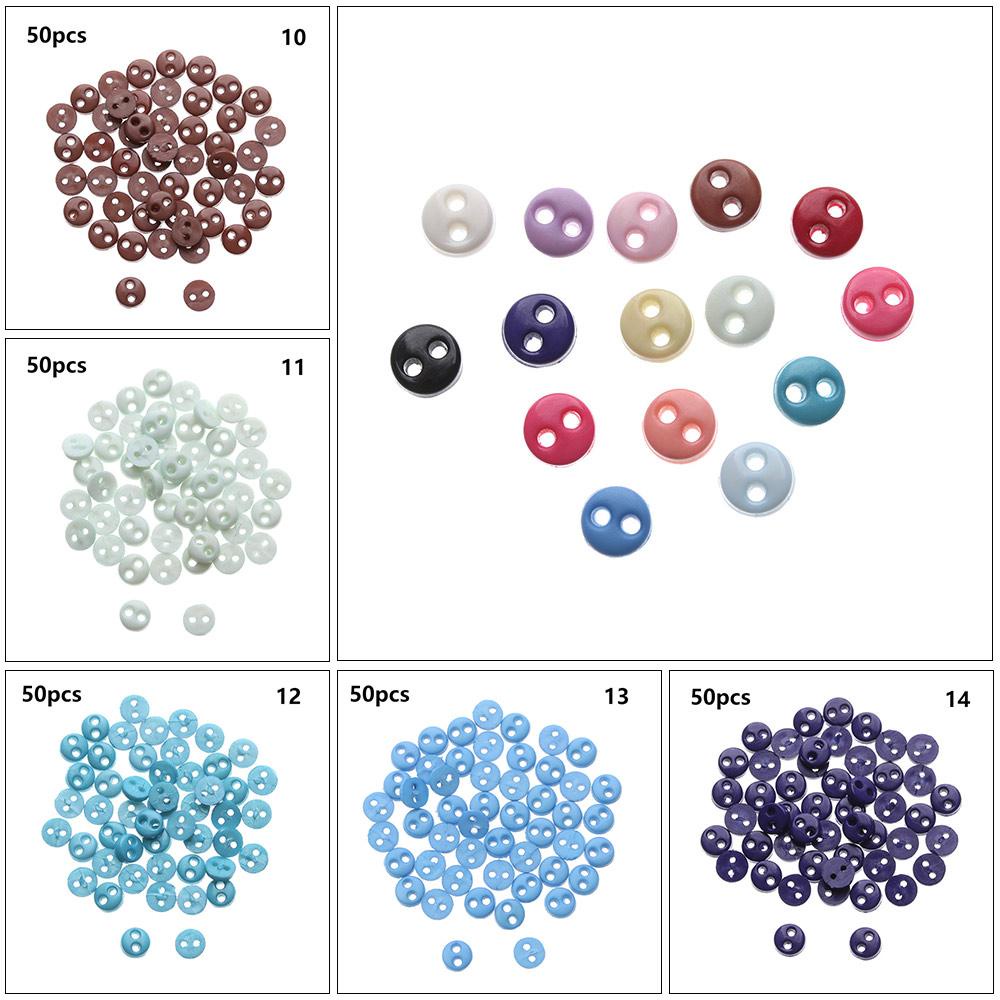 Set 50 Nút Quần Áo Dễ Thương Cho Búp Bê