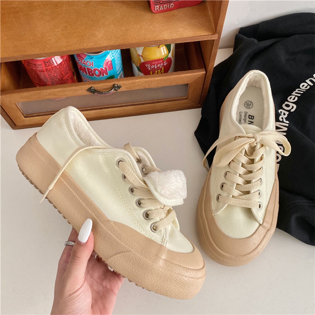 Giày Thể Thao Nữ BUXINO20 Giày BaTa Nữ Ulzzang Retro Lót Lông Thu Đông Bánh Mì Đế Bằng Mũi Tròn Size 36 - 39