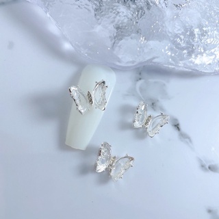 mẫ charm buom đính móng tay chân