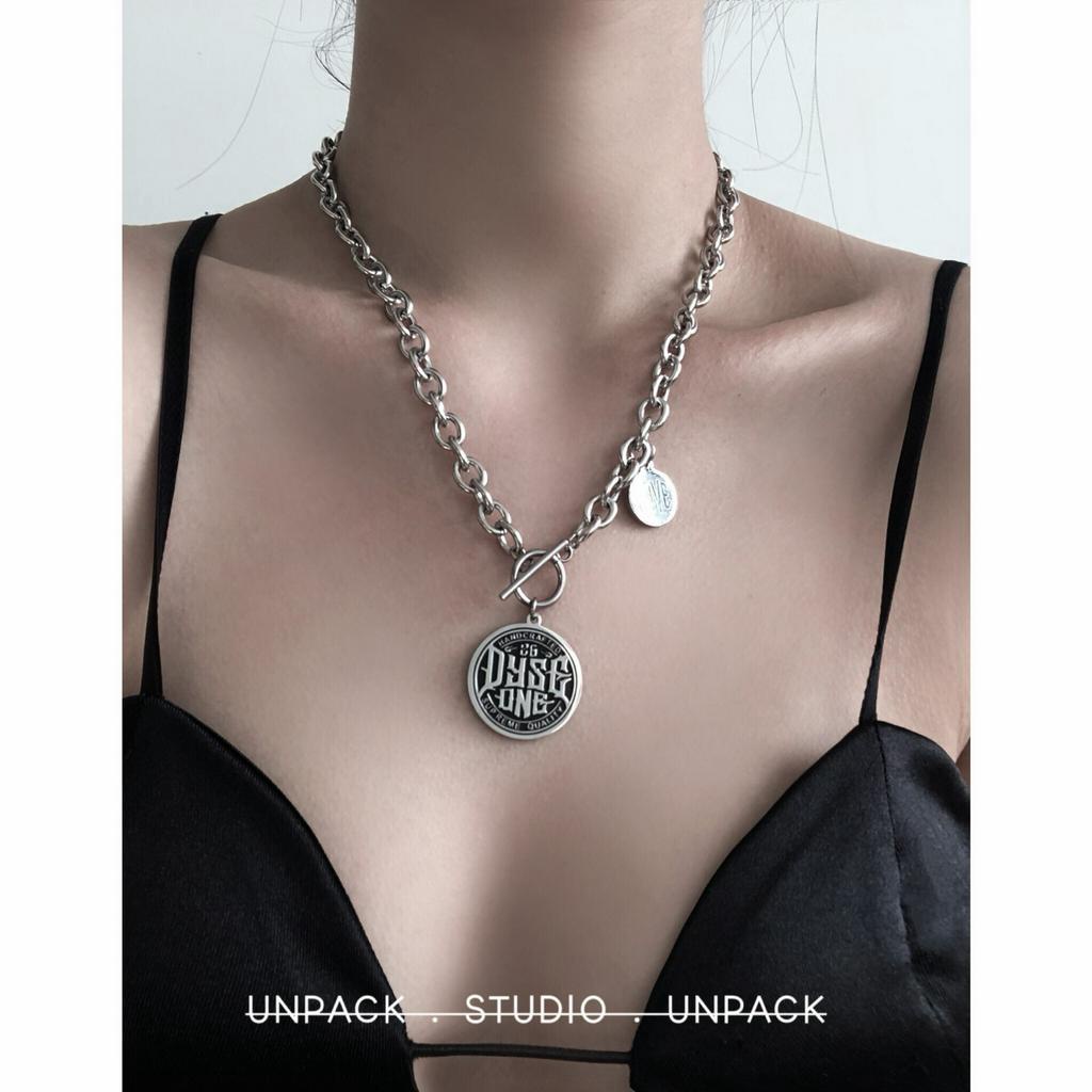 Dây Chuyền Mặt Tròn Khắc Chữ Bằng Thép 22319